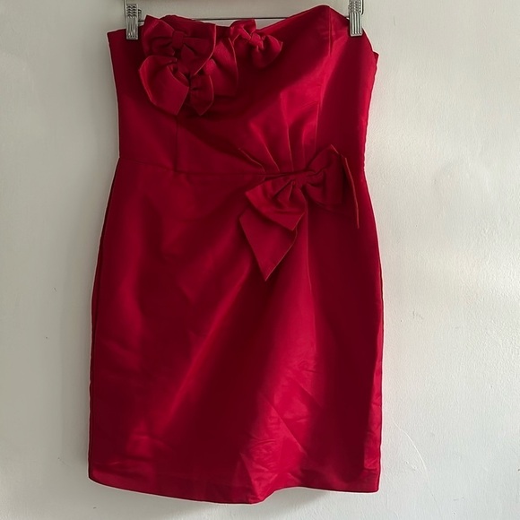 Oasis Dresses & Skirts - Oasis red strapless mini dress with bow details women’s 6